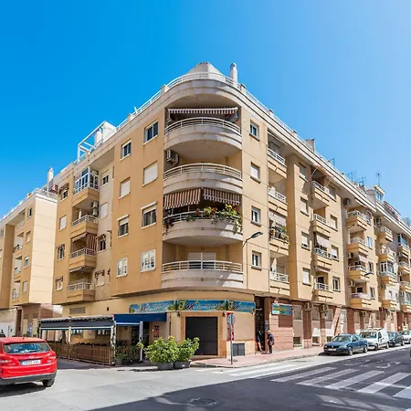 La Loma Atico Sunrise Apartment *
